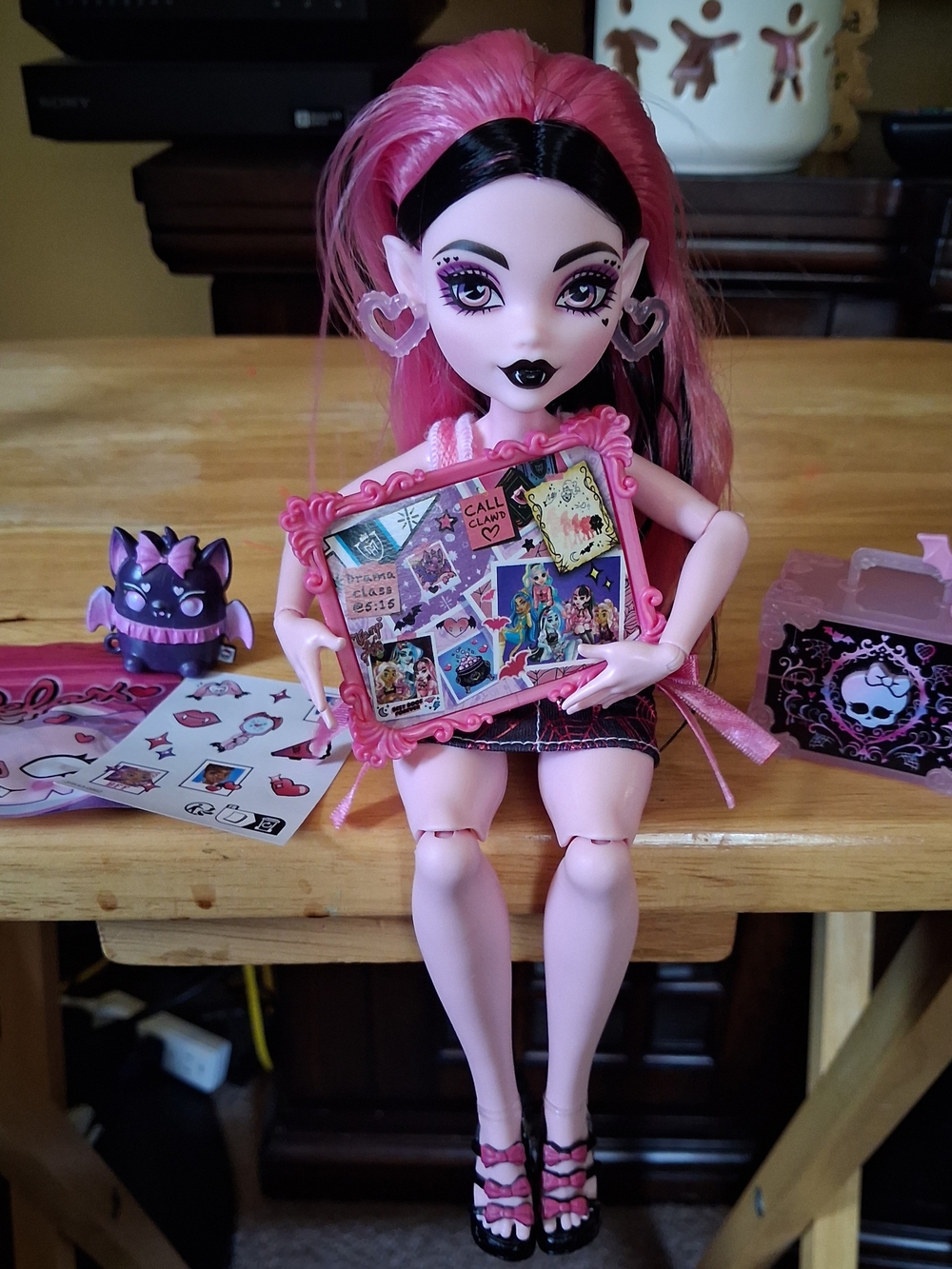 Monster High Self-Scare Secrets Draculaura Doll